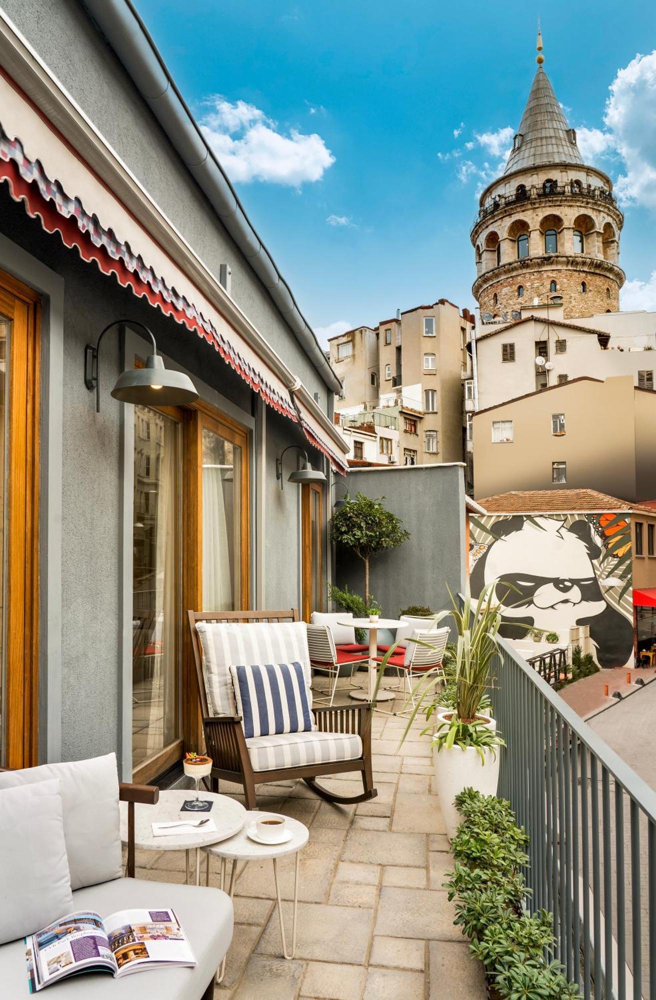 Ecole St. Pierre Hotel Istanbul Exterior foto