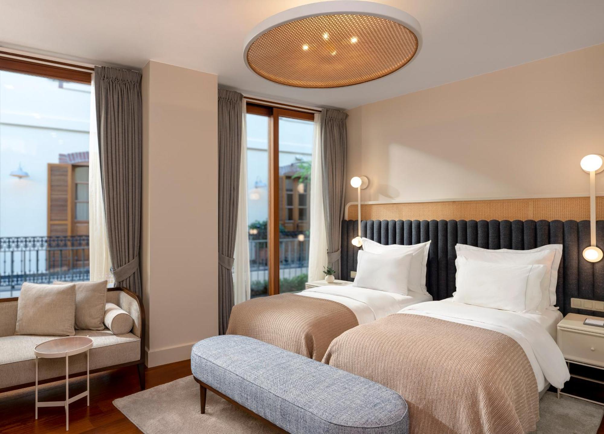 Ecole St. Pierre Hotel Istanbul Exterior foto